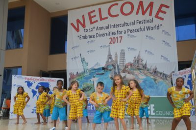 Int_Fest1