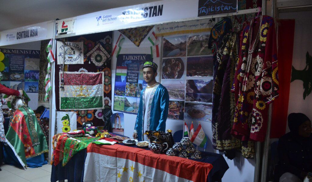 Int_Fest28